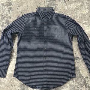 American eagle button up